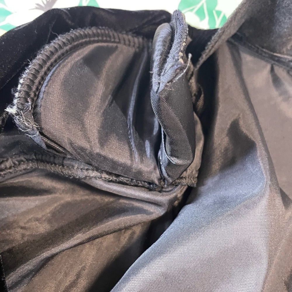 VTG Velvet Bolero Jacket Black LG Classy Neutral Formal Maurice’s 90s Y2K Goth - Picture 7 of 13
